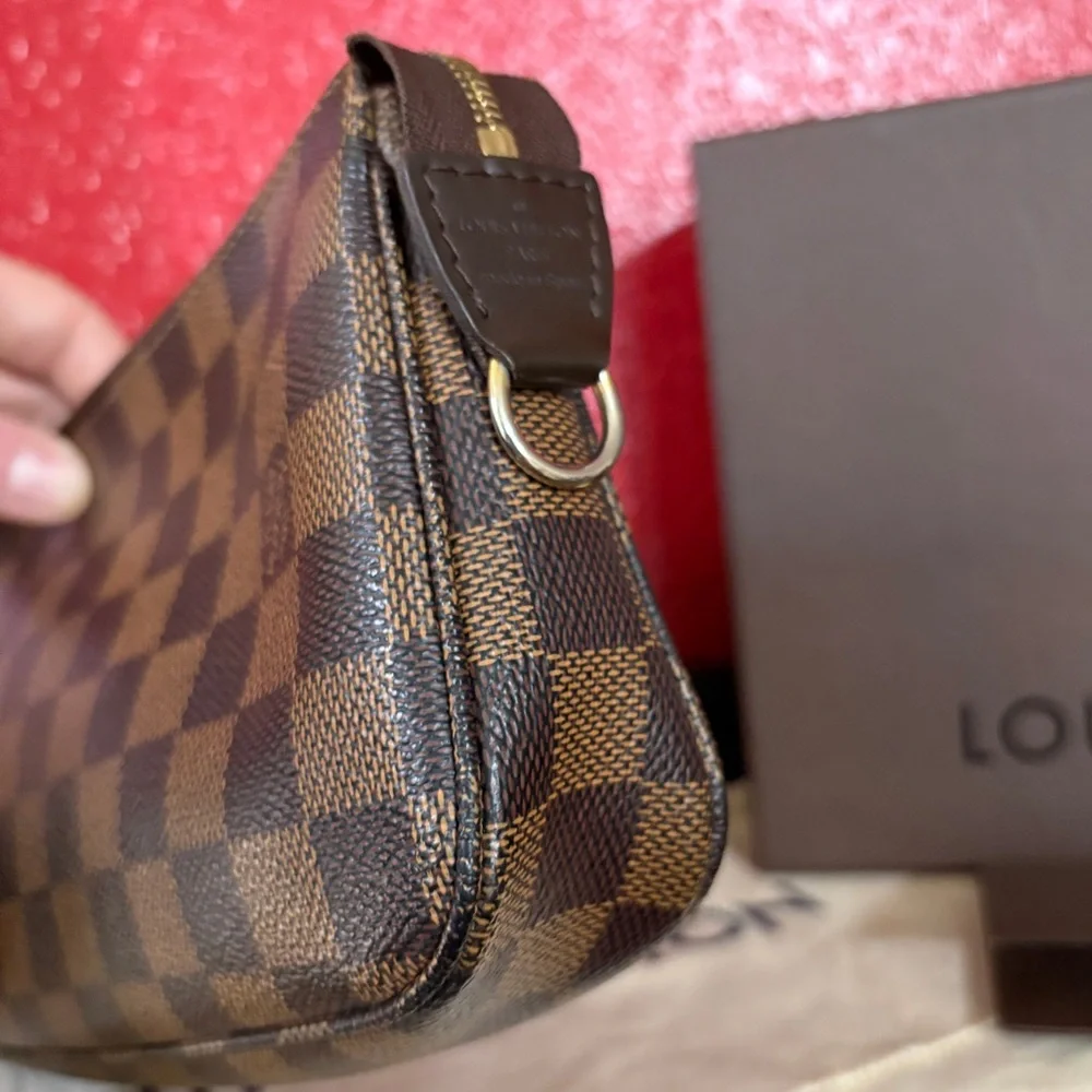 Auth Pochette Accessories NM (2012) Damier Ebene - Picture 12 of 15